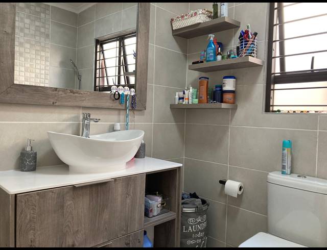 3 BEDROOM TOWNHOUSE FOR SALE IN LIEFDE EN VREDE